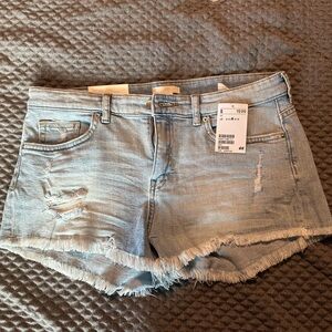 H&M Jean shorts NWT